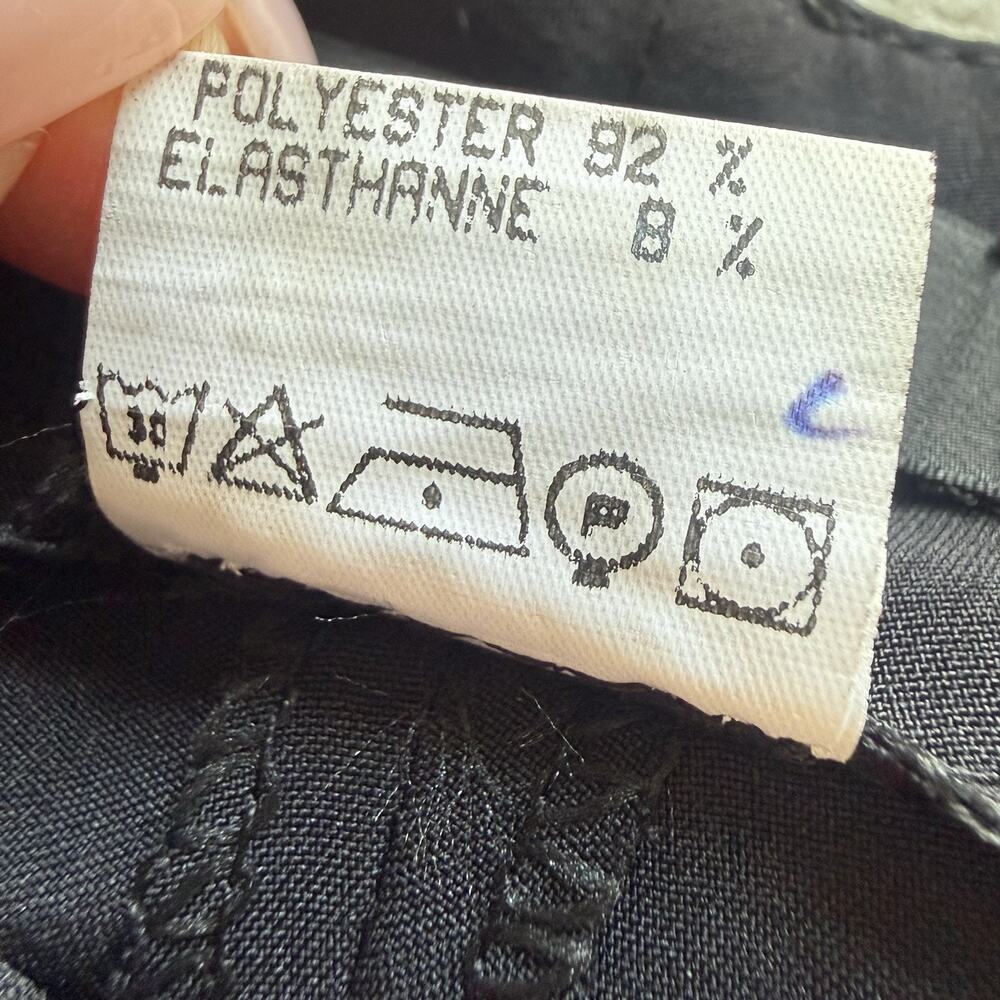 Y2k ABSOLU Confort Paris Black Butterfly Embellished Capri Pants US 8 FR 40 Chic - Picture 11 of 11